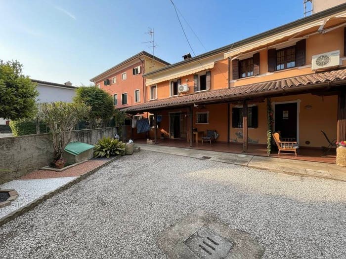 Casa con 6 locali in vendita in Via Porto, Galzignano, Galzignano Terme