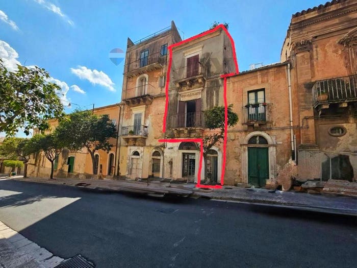 Casa con 5 locali in vendita in Corso Italia, Centro, Ragusa