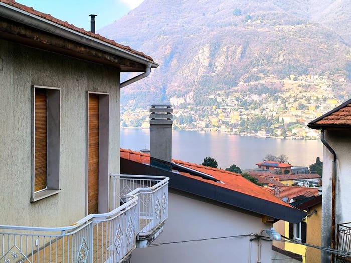 Appartamento con 5 locali in vendita in Piazza Settembre, Centro, Torno
