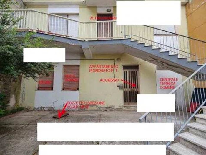 Appartamento trilocale in vendita in Via Papa Giovanni Xxiii, Macomer