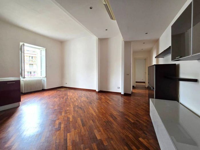Appartamento quadrilocale in vendita in Via del Comune Vecchio, Centro Storico, Terni