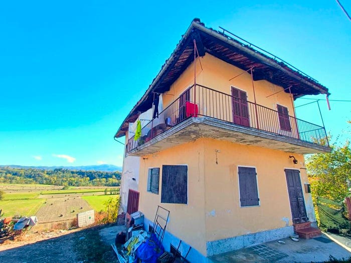 Casa trilocale in vendita in Via Verdino, Centro, Magliano Alpi