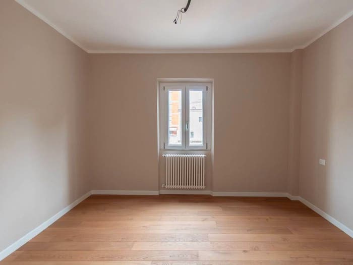 Appartamento quadrilocale in vendita in Via Montello, Via Veneto Borgo Trento, Brescia