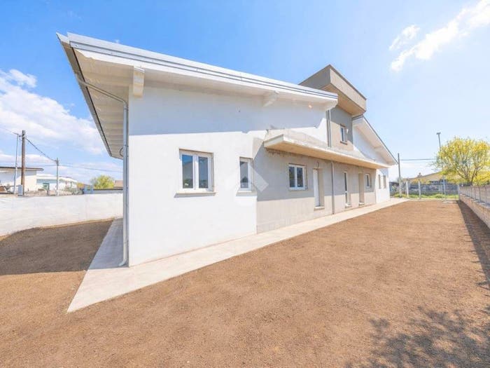 Casa trilocale in vendita in VIA SANT'ELPIDIO A MARE, Corcolle, Roma