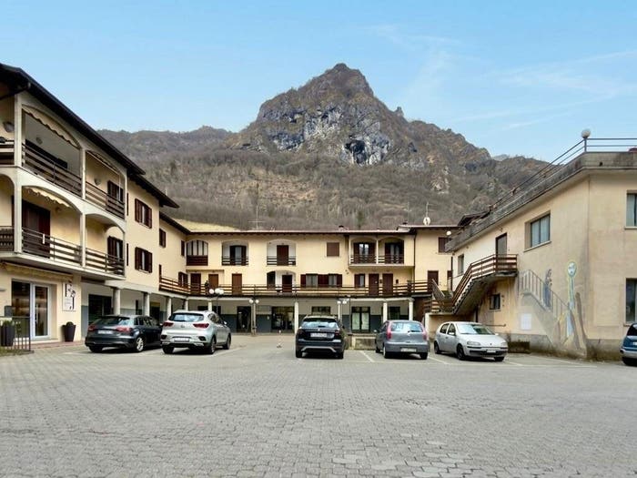 Appartamento trilocale in vendita in Via Don Omobono Piotti, Lavone, Pezzaze