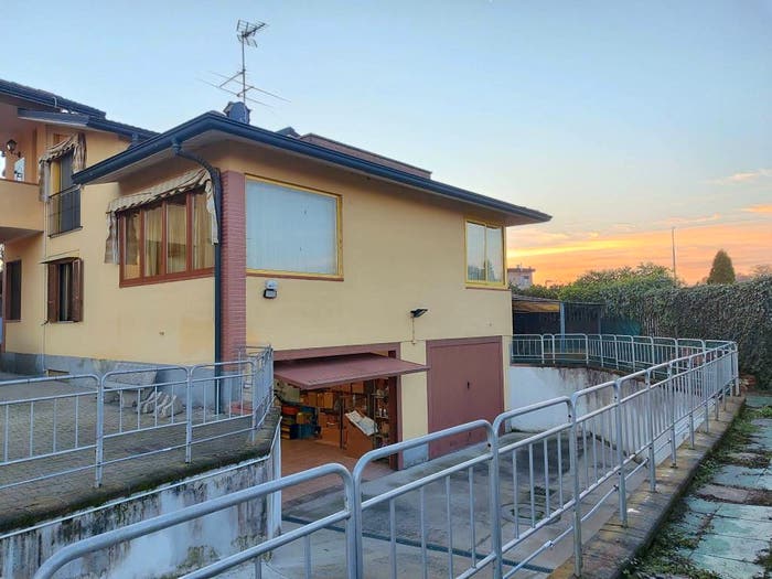 Casa con 5 locali in vendita in Via Fratelli John e Robert Kennedy, Centro, Borghetto Lodigiano