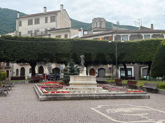 Appartamento con 5 locali in vendita in Via Bonelli, Centro, Bagnoli Irpino