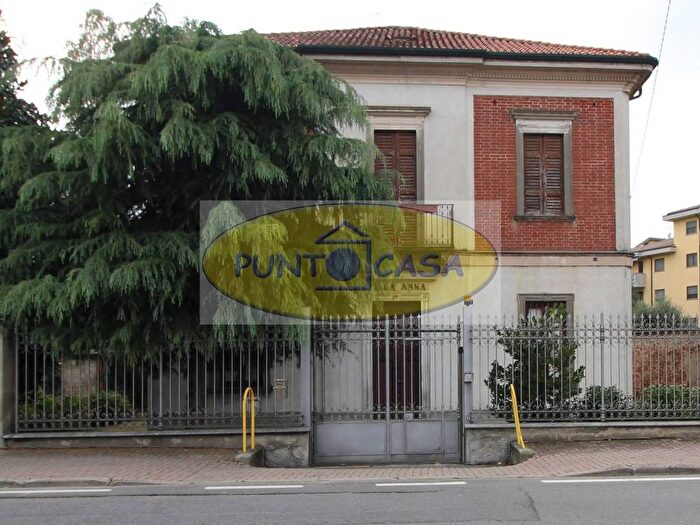 Casa con 6 locali in vendita in Via San Colombano, San Fereolo Albarola Faustina, Lodi