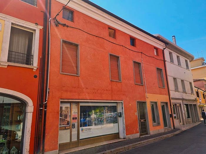 Casa in vendita in Via Vittorio Veneto, Centro, Latisana