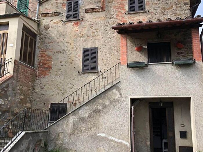 Casa con 6 locali in vendita in Via mafucci sant'arcangelo, Sant'arcangelo, Magione