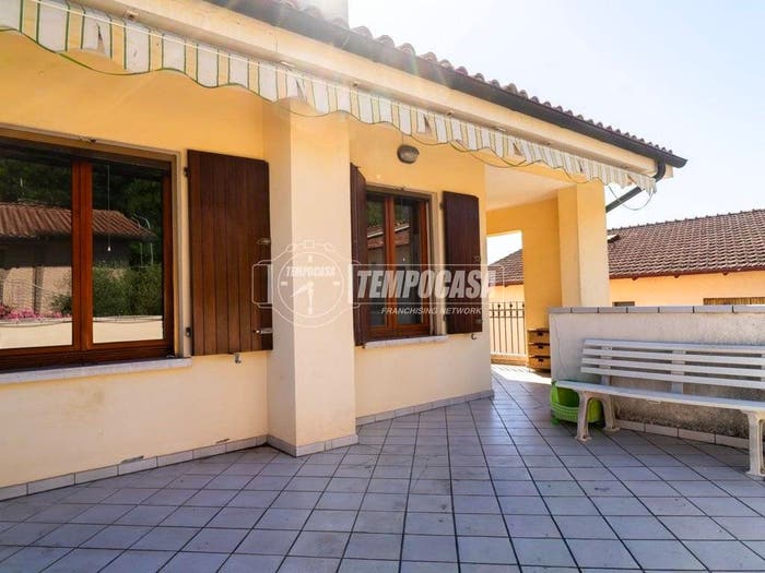 Appartamento trilocale in vendita in Via Monfalcone, Centinarola, Fano