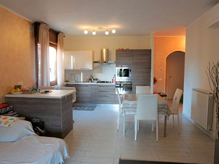 Appartamento trilocale in vendita in Via Genova, Piani di Borghetto Ospedale, Bordighera