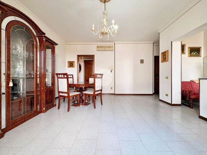 Appartamento quadrilocale in vendita in Via architetti gabriele e francesco dattaro, Sant'Ambrogio, Cremona