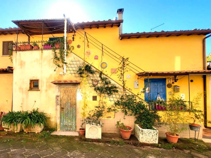 Appartamento trilocale in vendita in Via Teresa Greco, Calcata