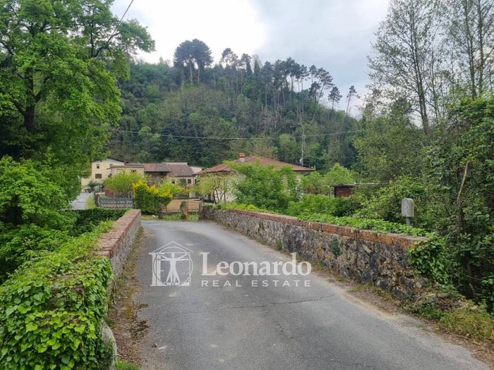 Casa con 6 locali in vendita in Via Grabbie, Camaiore Paese, Camaiore