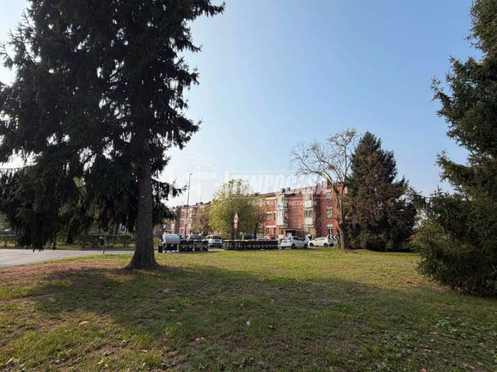 Appartamento con 5 locali in vendita in Via dei frassini, Falchera, Torino