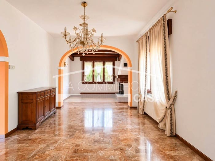 Casa con 6 locali in vendita in Marocco, Mogliano Veneto