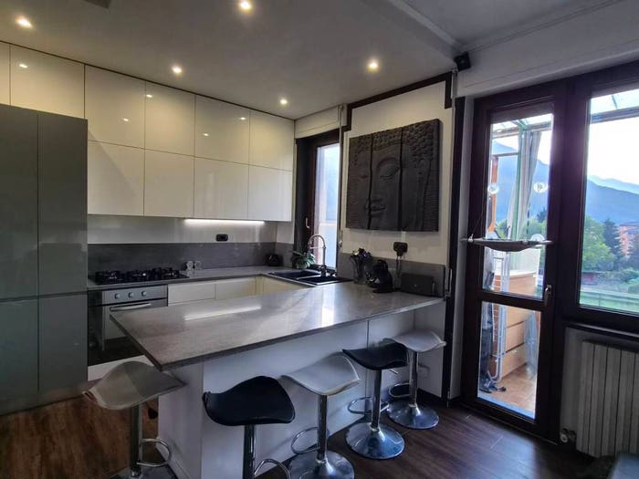Appartamento quadrilocale in vendita in Via Brigata Giuseppe Garibaldi, Centro, Varallo