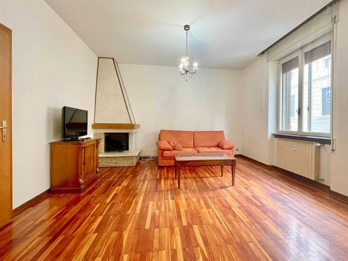 Appartamento trilocale in vendita in Centro, Mantova
