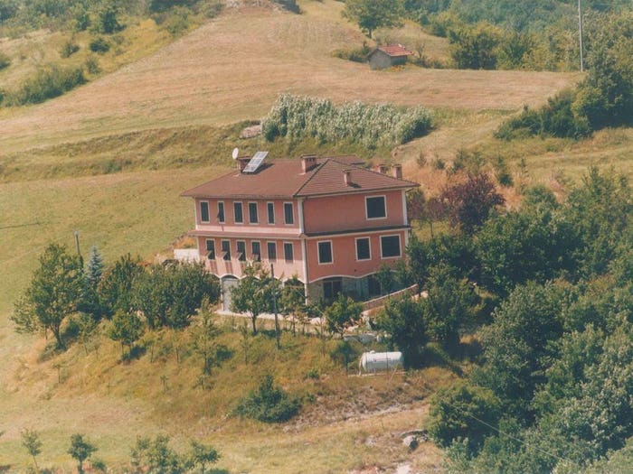 Casa con 6 locali in vendita in Via Carli, Mioglia