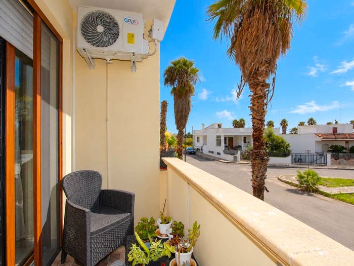 Appartamento con 5 locali in vendita in Via dei Peri, Centro, Alliste