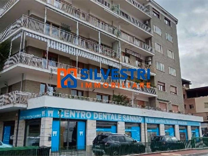 Appartamento con 6 locali in vendita in Via Avellino, Mulini Porta Rufina, Benevento