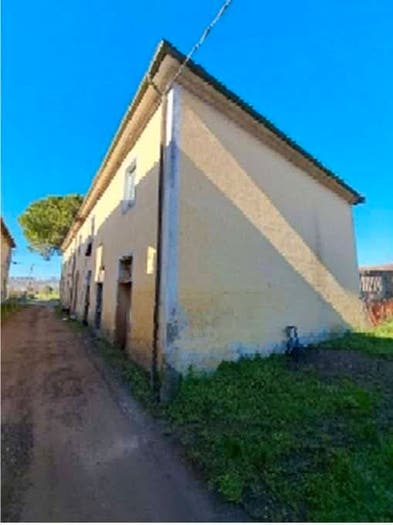 Appartamento trilocale in vendita in Peccioli