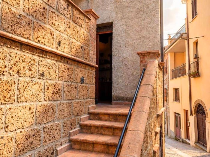 Appartamento con 5 locali in vendita in Via Roma, Centro, Proceno
