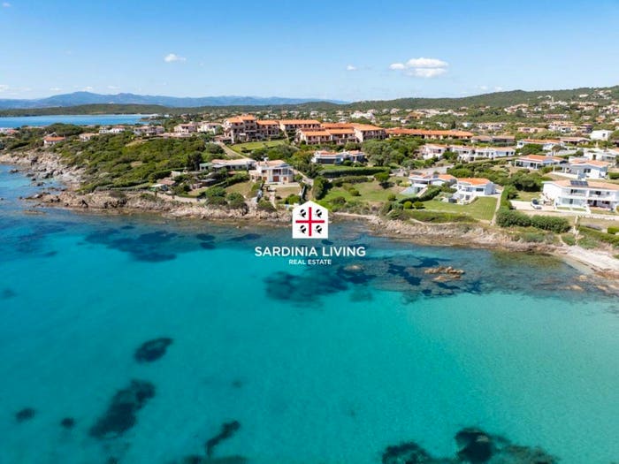 Casa con 6 locali in affitto in via Mar Morto, Pittulongu, Olbia