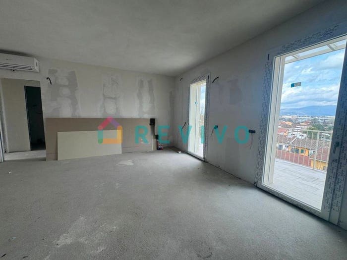 Appartamento bilocale in vendita in Via Pistoiese, Brozzi, Firenze