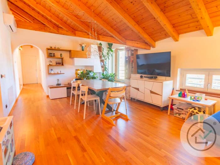 Casa trilocale in vendita in Via Mazzini, Morazzone