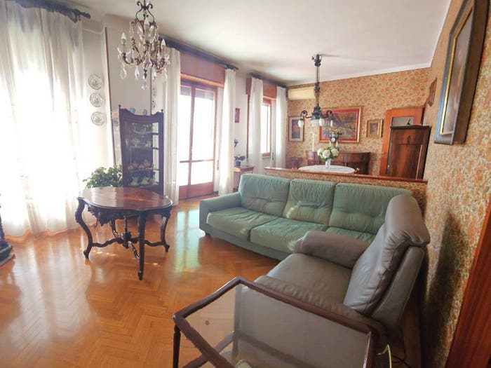 Appartamento quadrilocale in vendita in Via Milazzo, Centro, Cremona