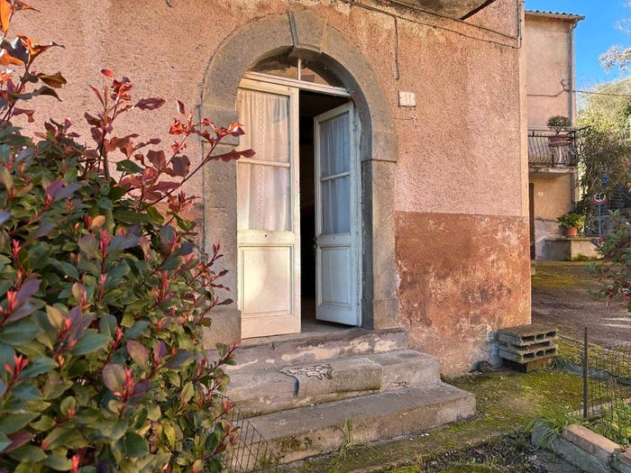 Casa quadrilocale in vendita in Via Madonna della Cava, Centro, Celleno