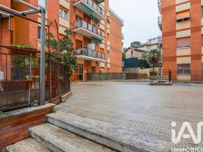 Appartamento con 5 locali in vendita in Via Matteotti, Centro, Falconara Marittima