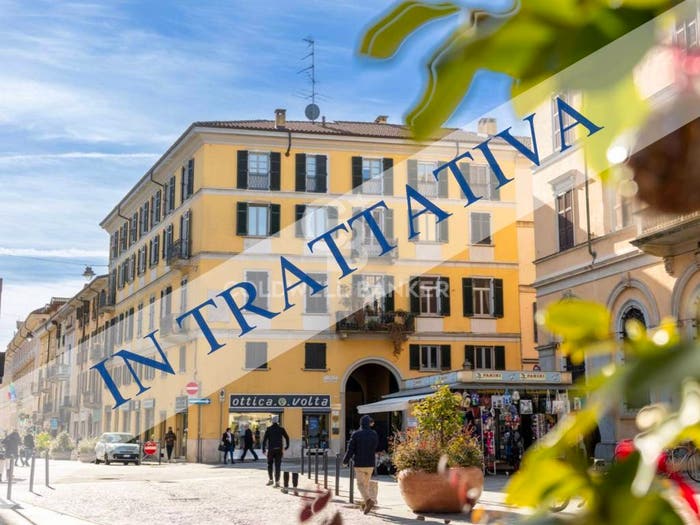 Appartamento quadrilocale in vendita in Via Dominioni, Centro Storico, Novara