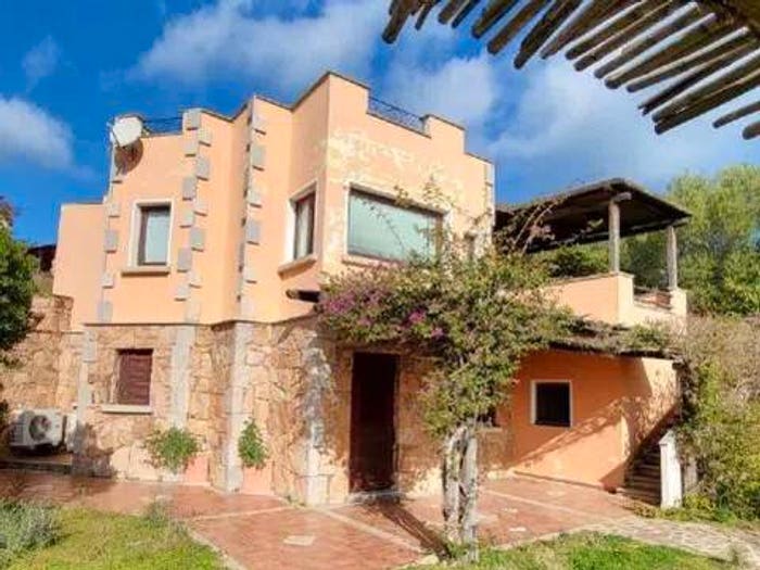 Casa quadrilocale in vendita in Via Tillò No Number, Murta Maria Porto Istana, Olbia
