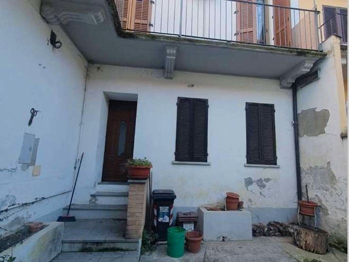 Casa con 5 locali in vendita in Via giulio re, Vignale Monferrato