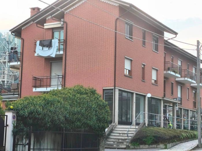 Appartamento con 6 locali in vendita in Via San Martino, Centro, Barge