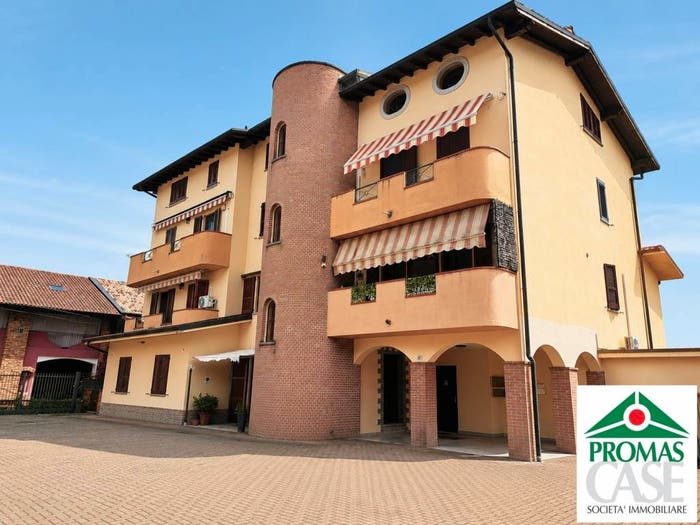 Appartamento trilocale in vendita in Via Vincenzo Bellini, Vailate