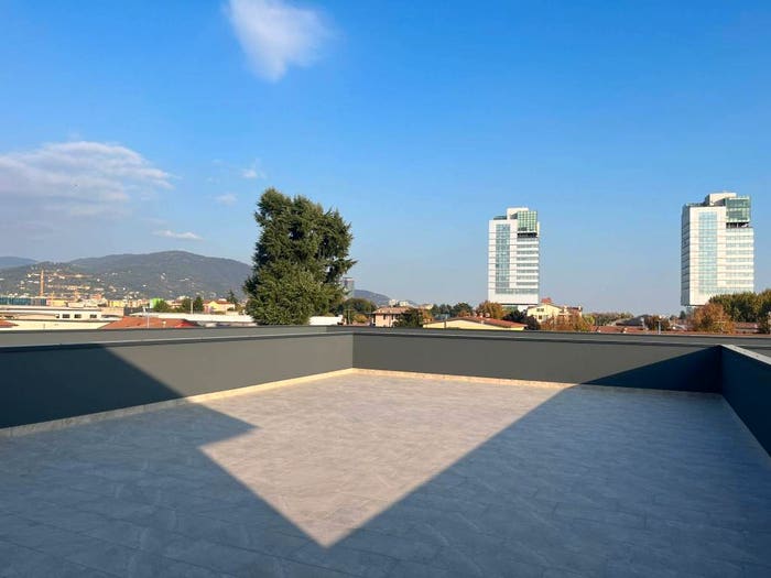 Appartamento quadrilocale in vendita in Via Flero, Brescia Due, Brescia