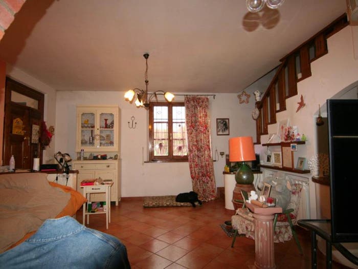 Casa con 6 locali in vendita in Foiano della Chiana