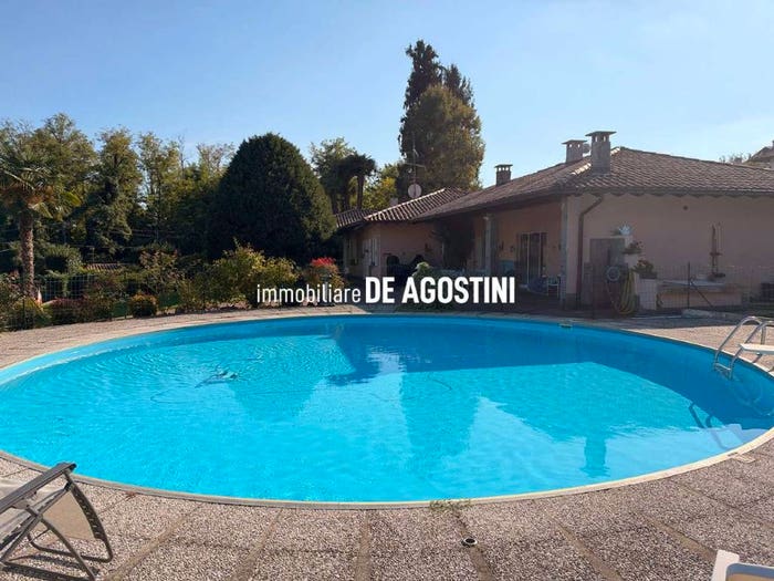 Casa con 6 locali in vendita in via Campo Militare, Gagnago, Borgo Ticino