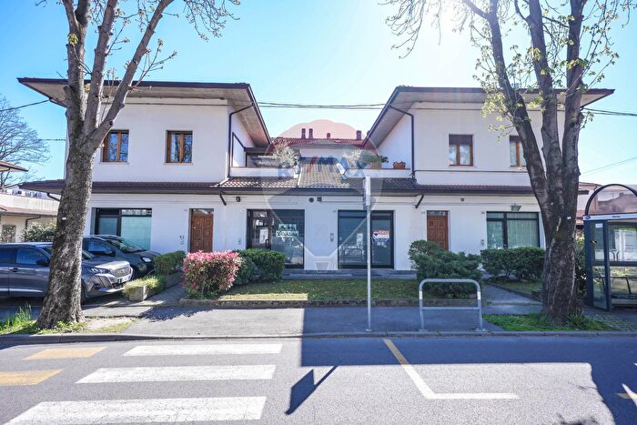 Appartamento trilocale in vendita in Via Cerchia a, Forli'