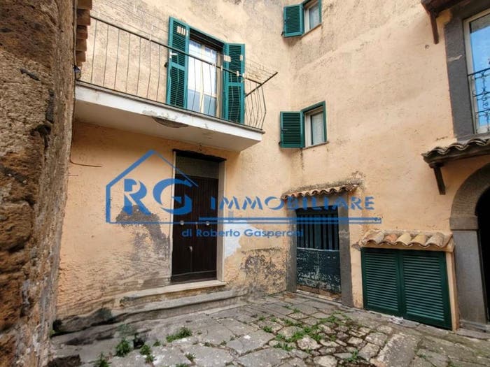 Casa quadrilocale in vendita in Vicolo delle Balze, Centro, Bagnoregio