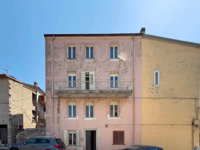 Casa con 5 locali in vendita in Via Cavour, Buddusò