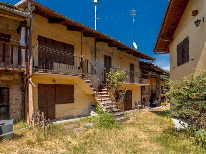 Casa trilocale in vendita in Frazione Erasca, Paesana