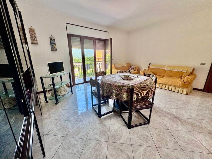Appartamento quadrilocale in vendita in Via Annunziata Nuova, Carpineto Romano