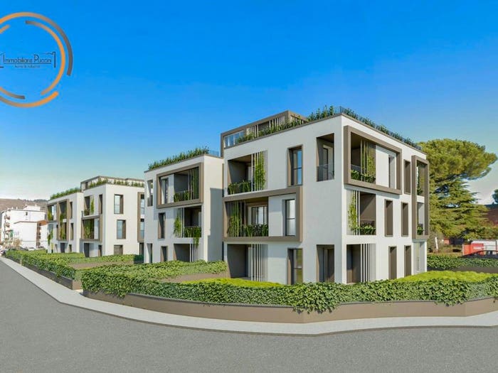 Appartamento quadrilocale in vendita in Via Giacomo Puccini, Centro, Calenzano