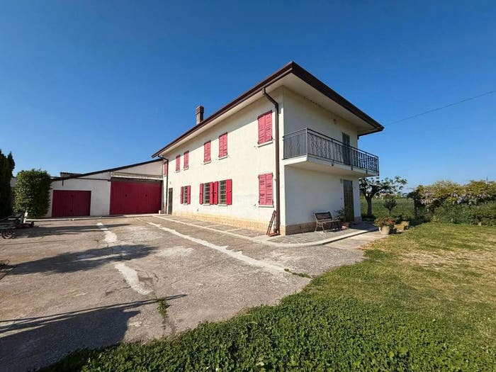 Casa con 5 locali in vendita in Corso della Vittoria, Centro, Legnago