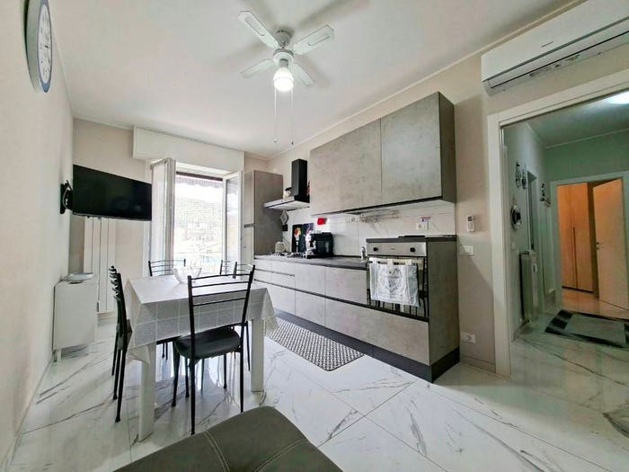 Appartamento trilocale in vendita in Via Venezia, Borghetto Santo Spirito